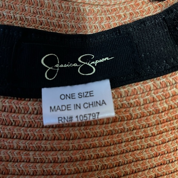 Jessica Simpson Packable Straw Visor Hat - Picture 7 of 7